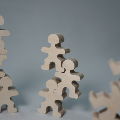 WOODEN MAN STACKING GAME