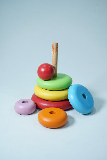 WOODEN RING PYRAMID