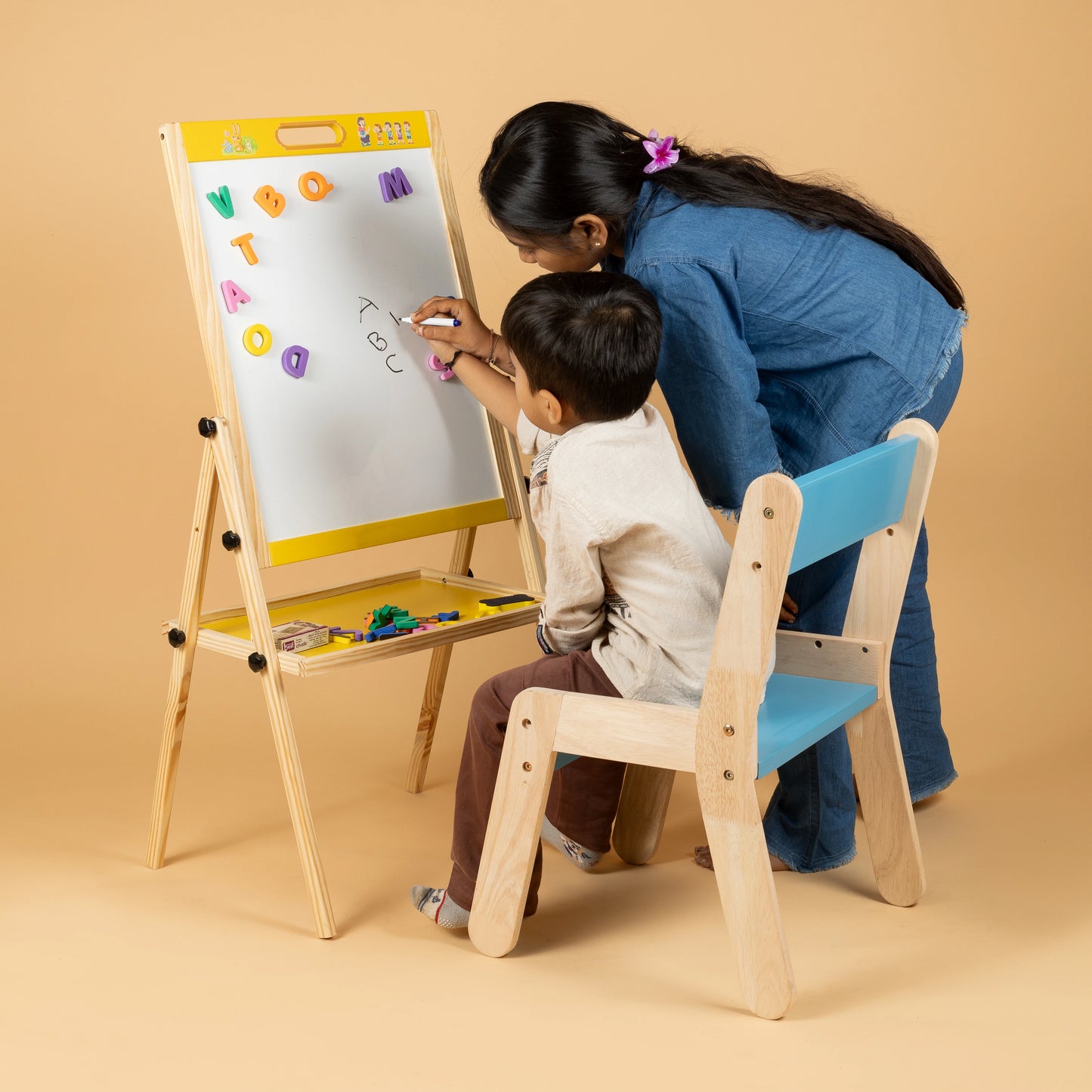 Beebox Wooden Easel Board | Easel For Kids With Chalkboard & Whiteboard | Adjustable Wooden 2-In-1 Drawing Board | (2+ Years) for Home Art & Study